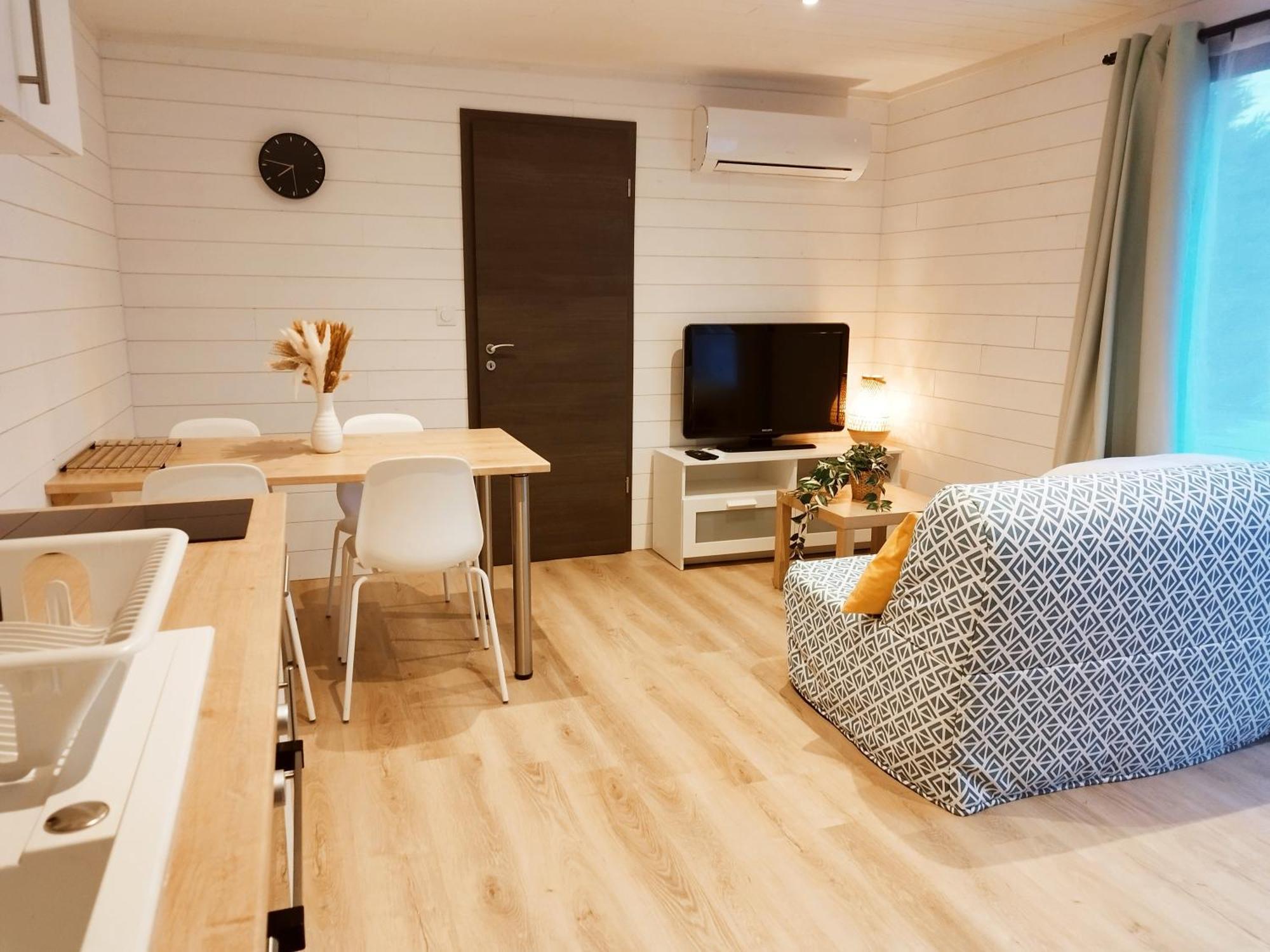 Chalet Bois Cosy Et Chaleureux Lignieres  Exterior photo